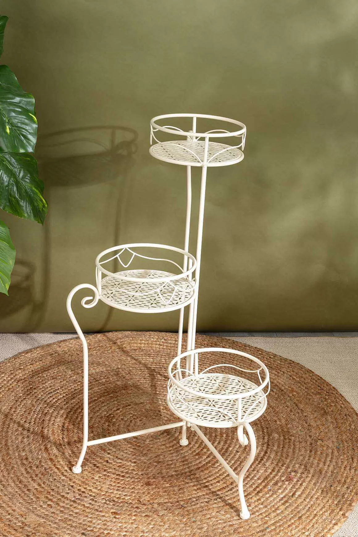 Carraig Donn HOME 3 Tier Plant Stand Outlet