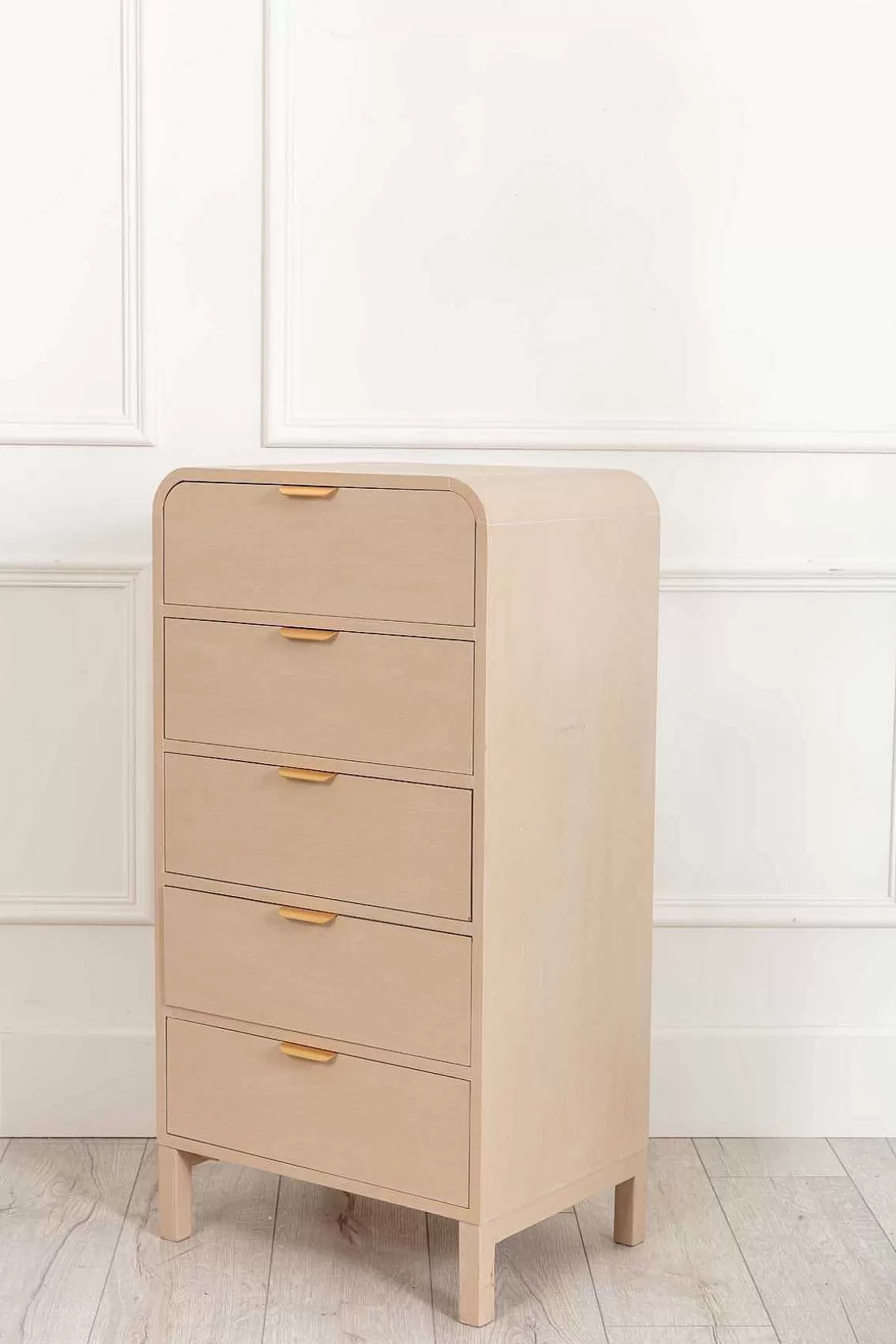 Carraig Donn HOME Arlo White Wood Cabinet Best Sale