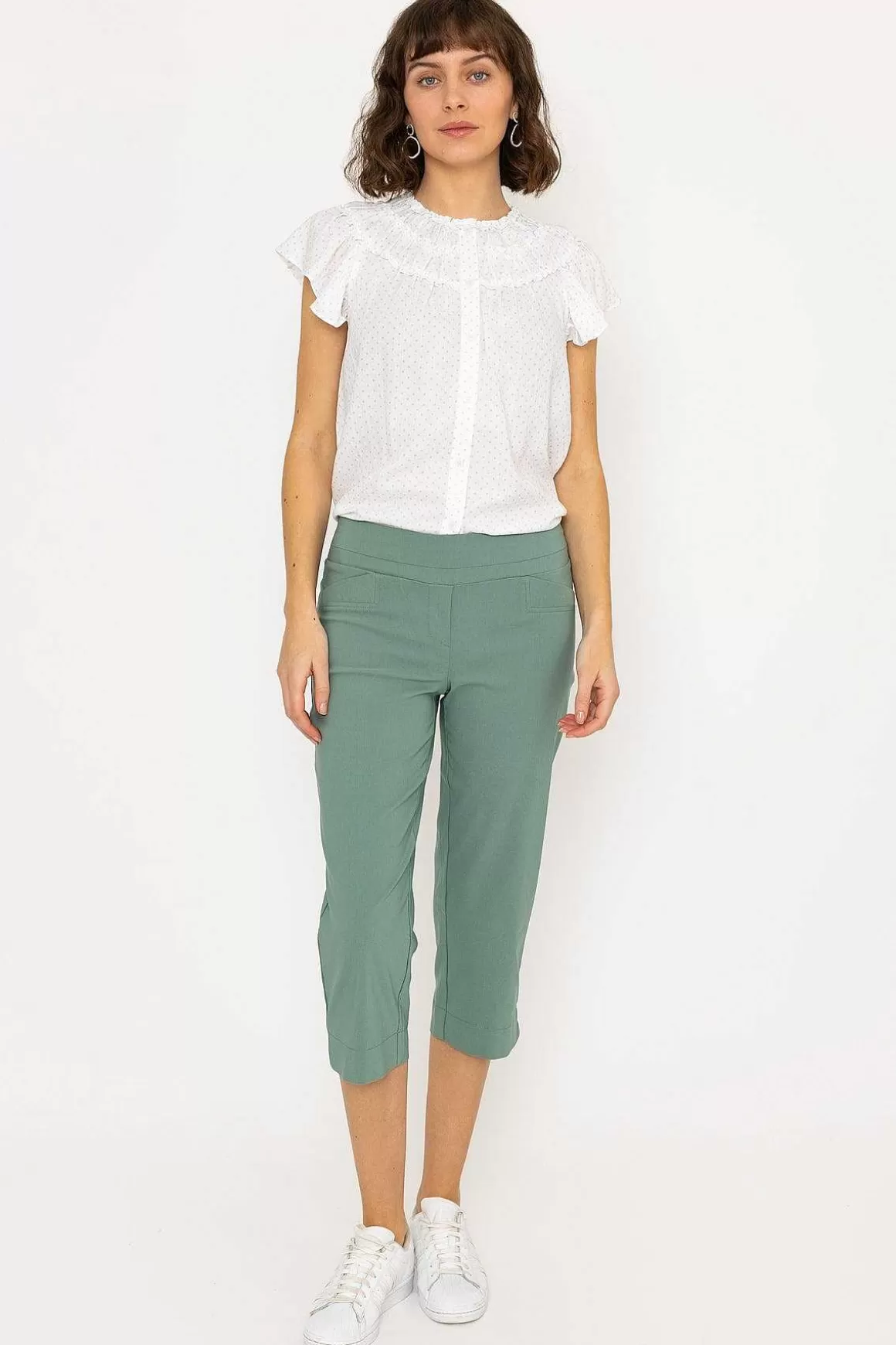 Kelly & Grace Weekend Bengaline Crop Pant In Khaki Fashion