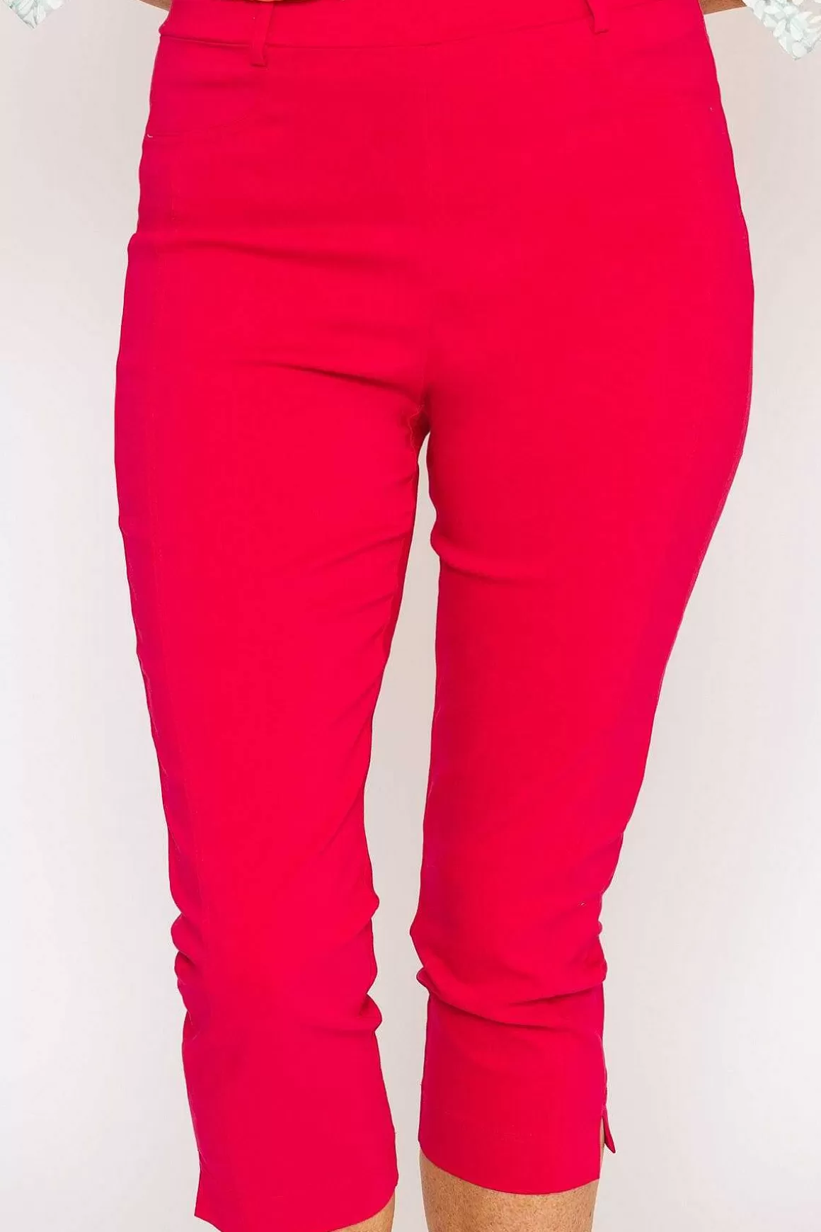 Voulez Vous Bengaline Cropped Trousers In Hot Pink Store