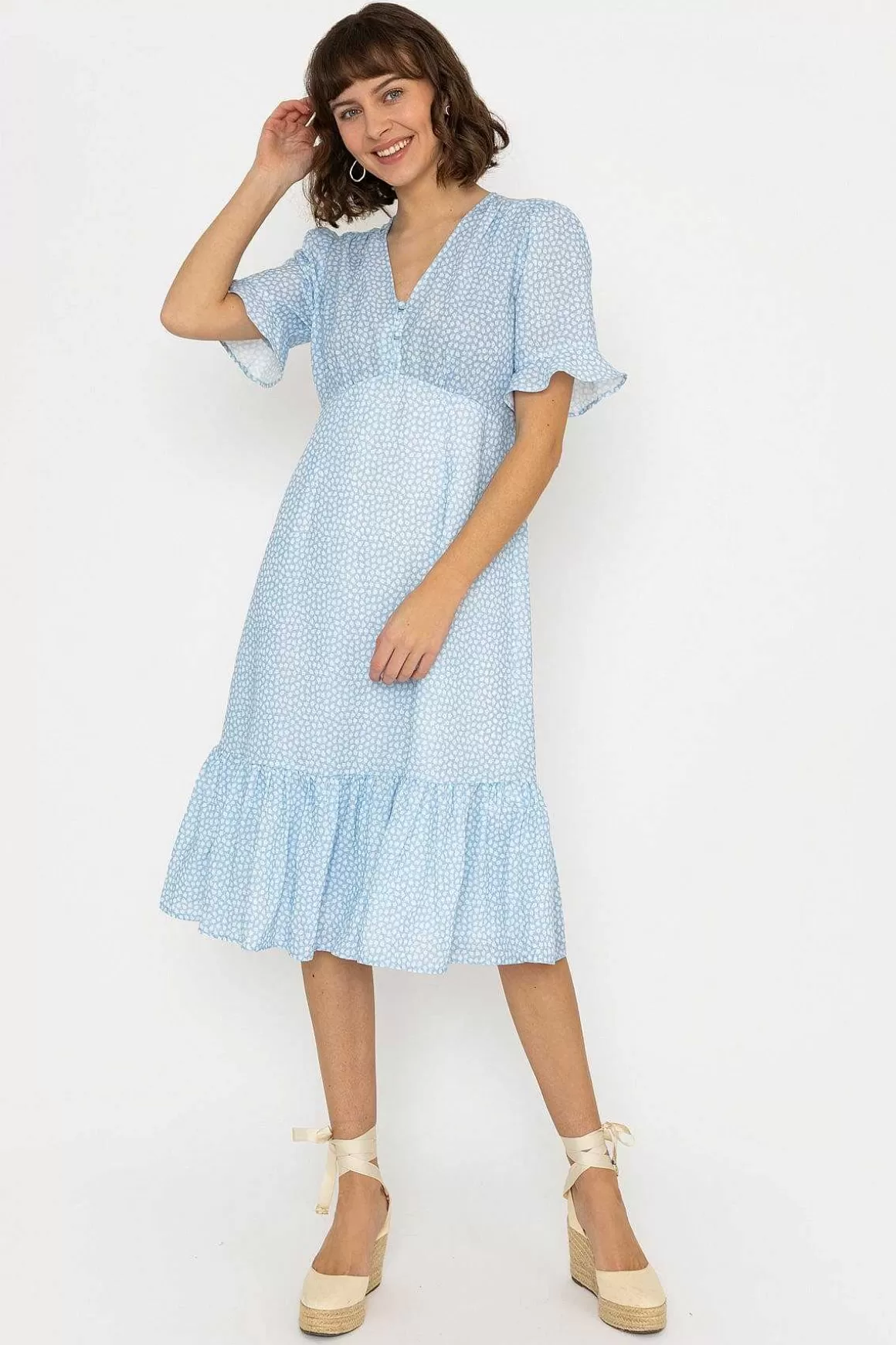 Rowen Avenue Betty Midi Dress In Light Blue Print Flash Sale