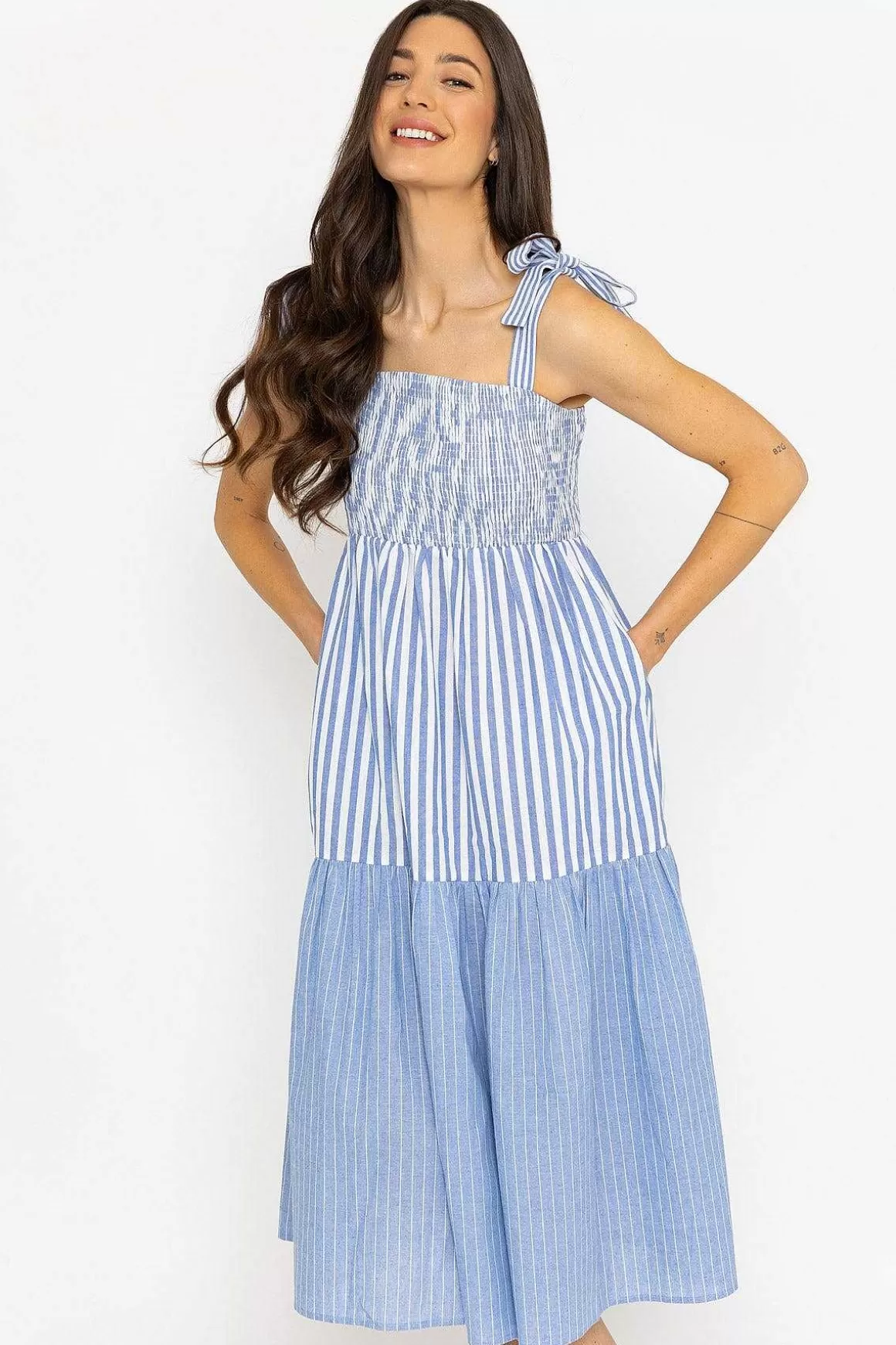 Rowen Avenue Blue Stripe Midi Dress Fashion