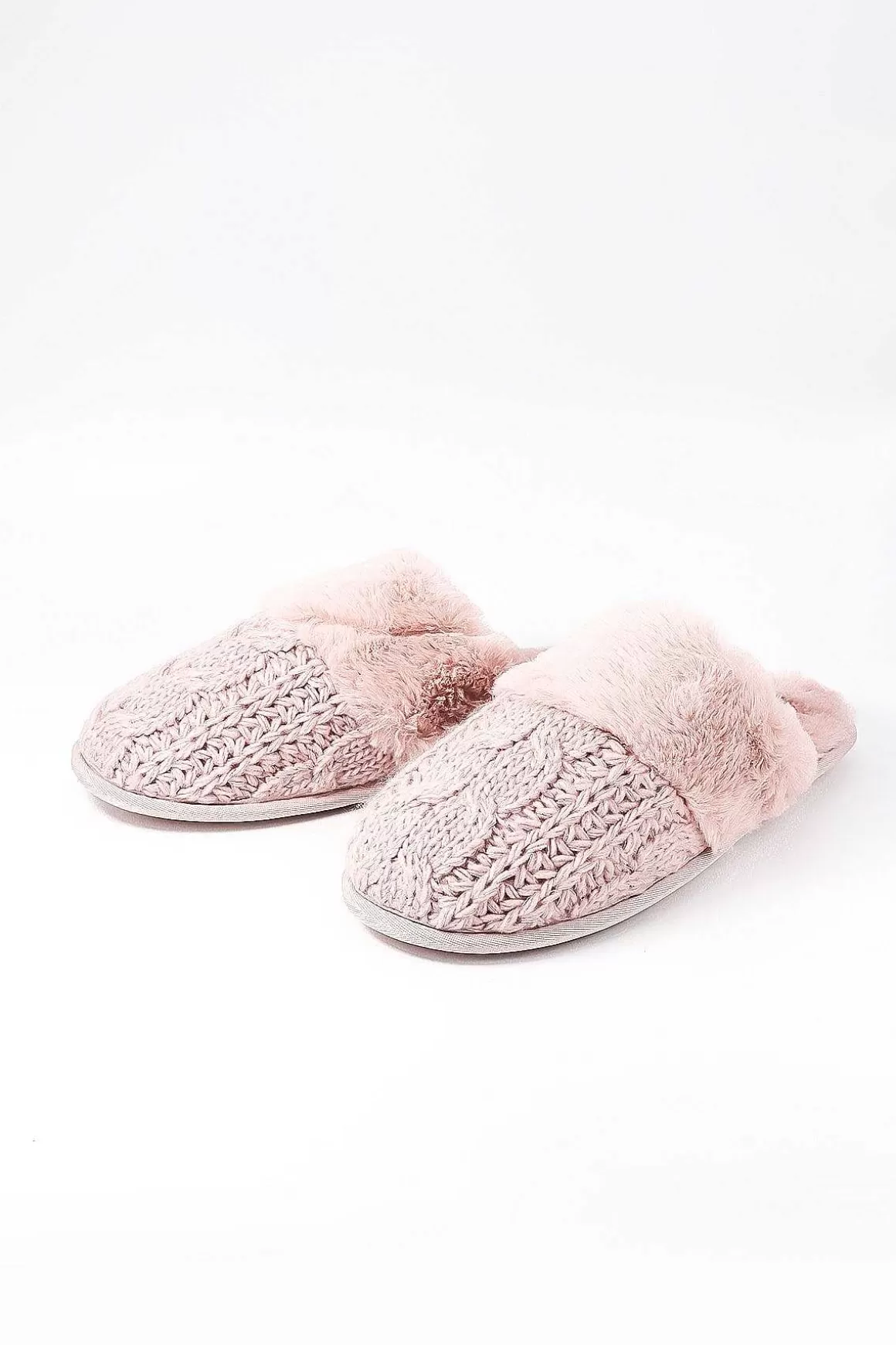 Cherish Accessories Cable Knit Slippers In Pink Flash Sale