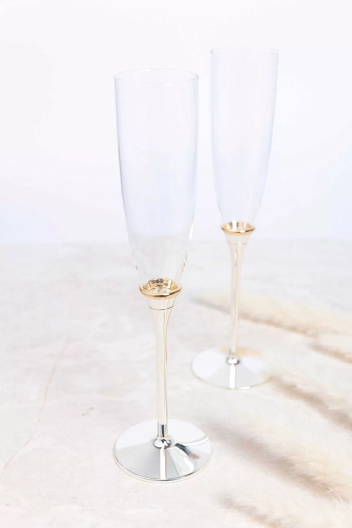 Newbridge Silverware Champagne Flutes With Gold Plated Rings Fashion