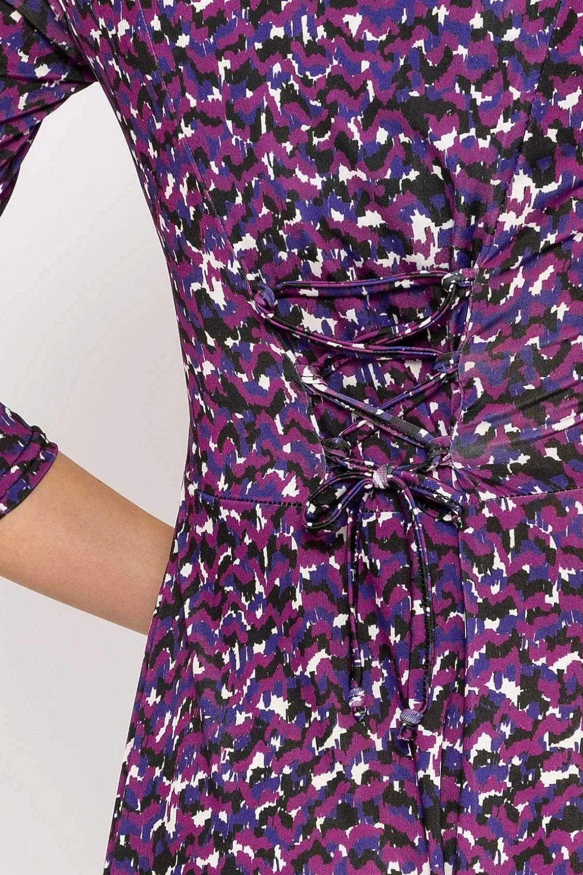 J'aime la Vie Deirdre Dress In Magenta Print Fashion