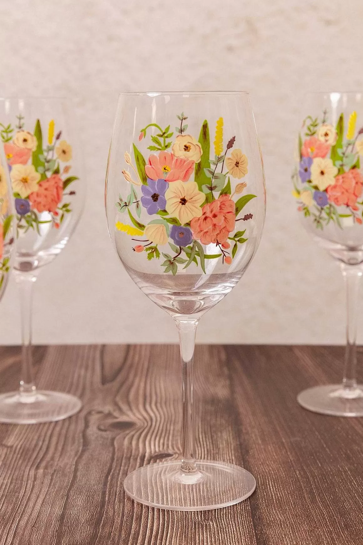Heritage Wine Glass Set Of 4 Store
