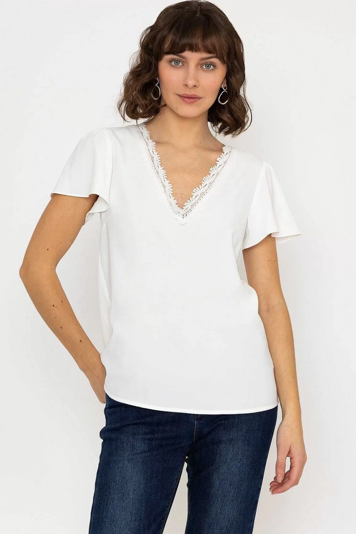 Rowen Avenue Lace V-Neck Top In Ivory Best