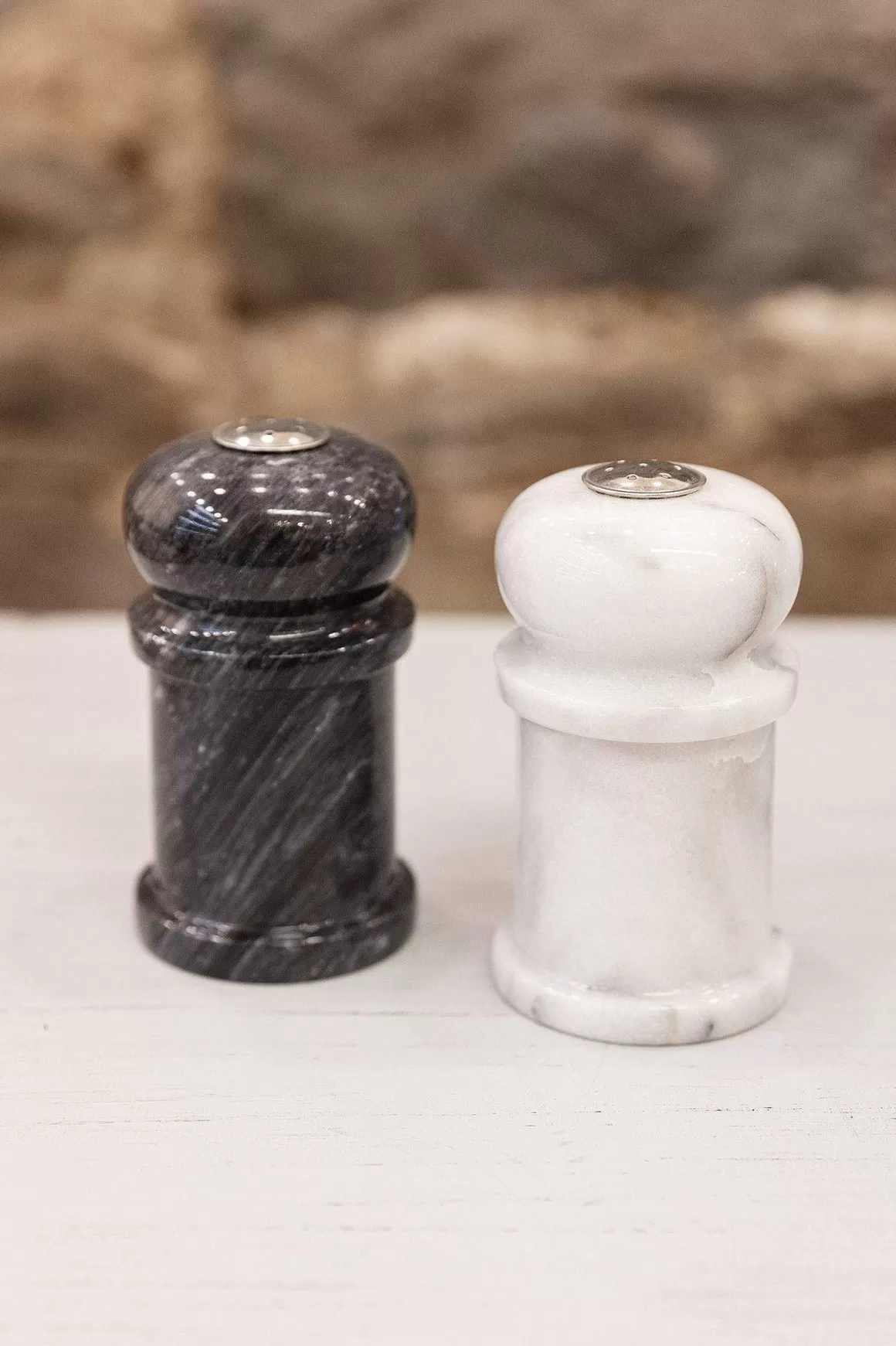 Newbridge Silverware Marble Salt & Pepper Shaker Fashion