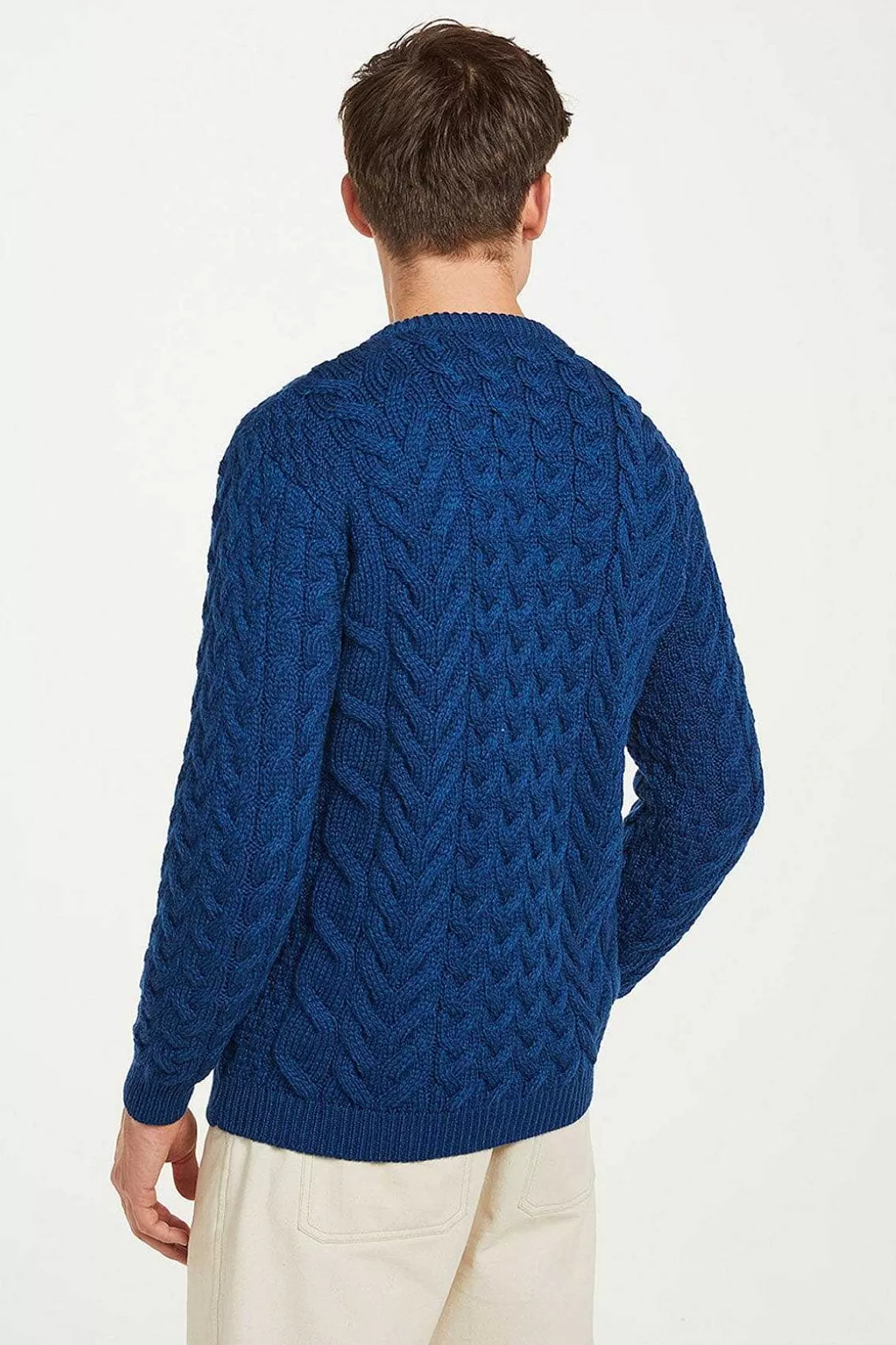 Aran Woollen Mills Men'S Crew Neck Sweater In Blue Hot