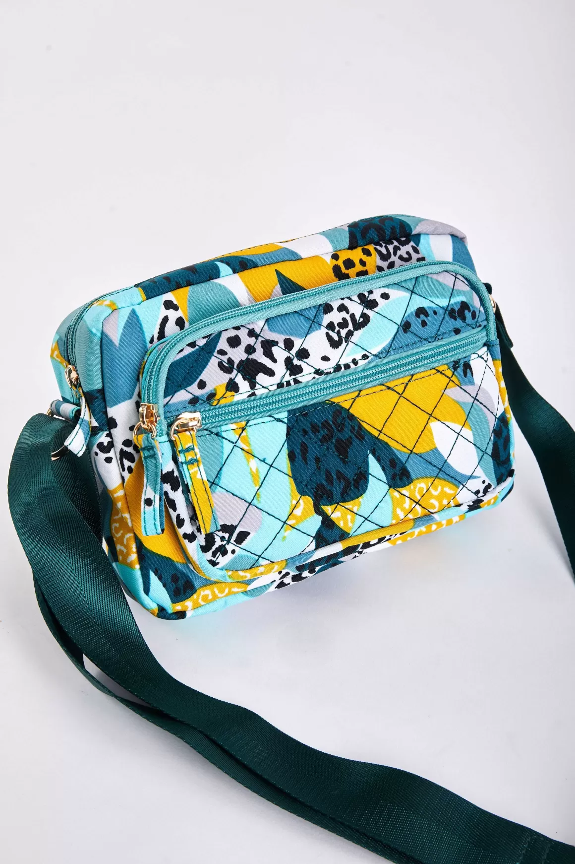 SOUL Accessories Printed Quilted Front Camera Bag Online