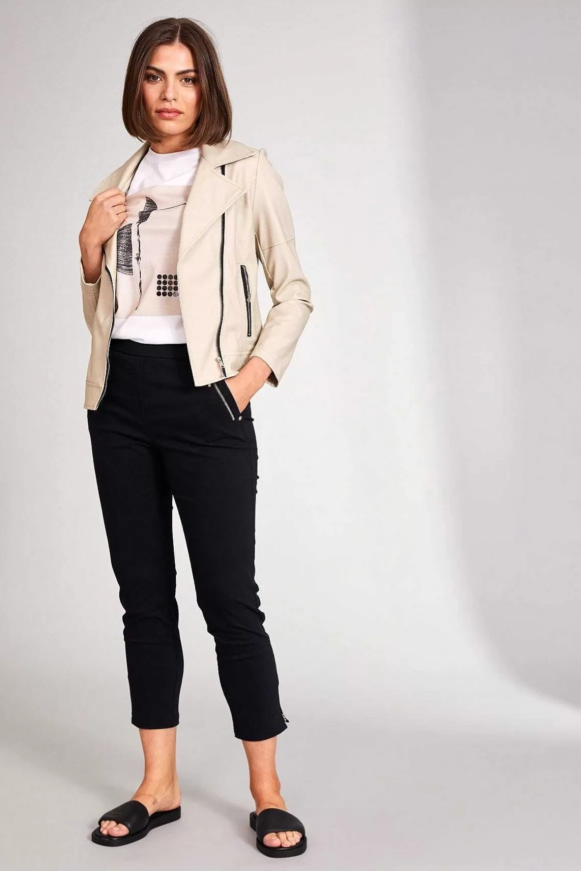 Peruzzi Pu Biker Jacket In Cream Online