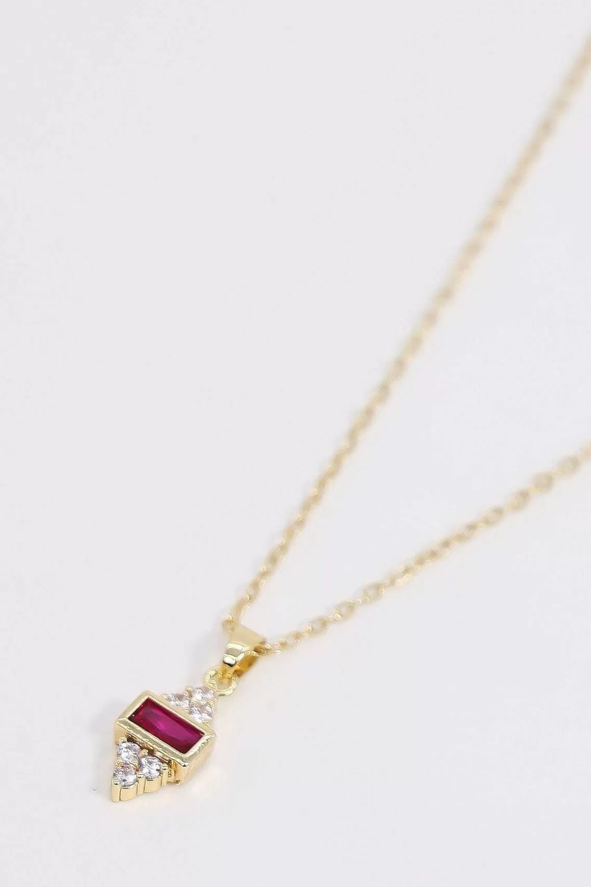 Joularie Red Stone Necklace Outlet