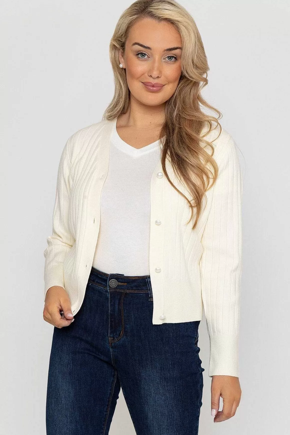 Kelly & Grace Weekend Rib Crop Cardigan In Ecru Discount