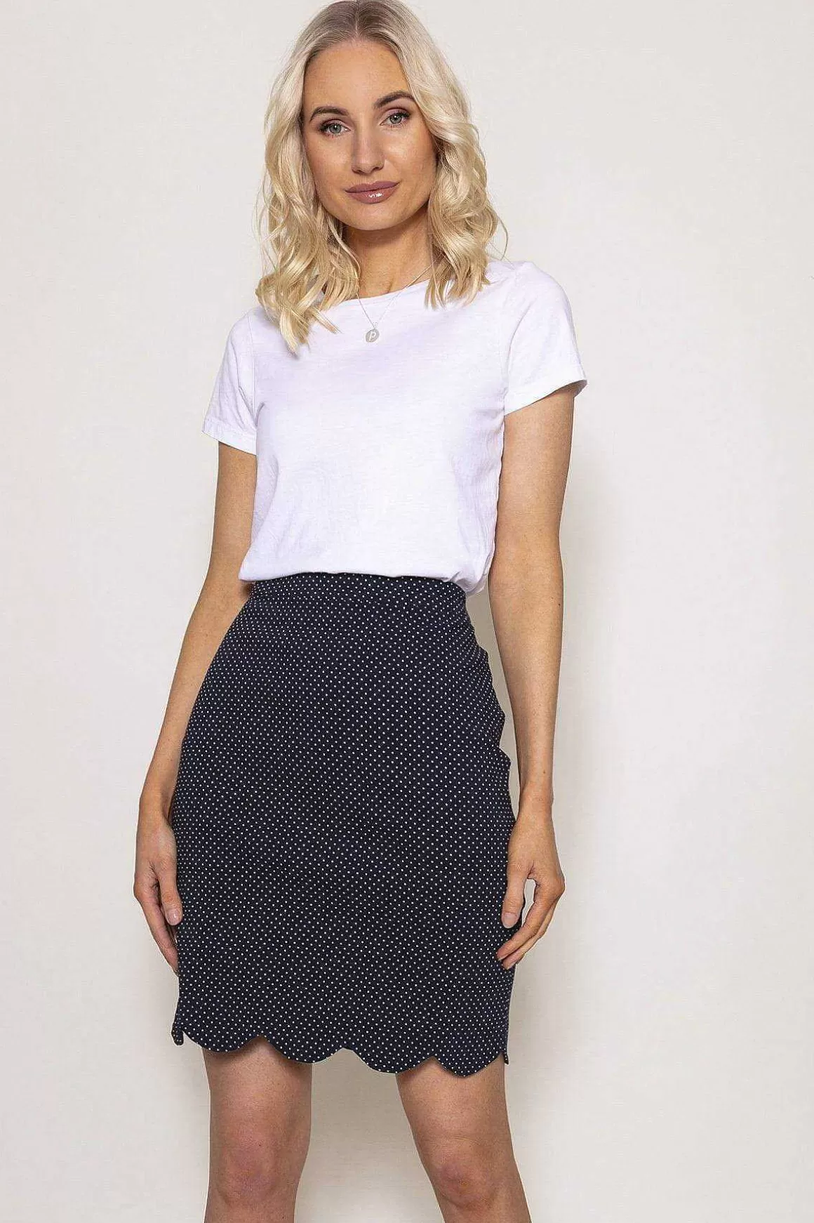 Kelly & Grace Weekend Scallop Hem Skirt In Navy Fashion