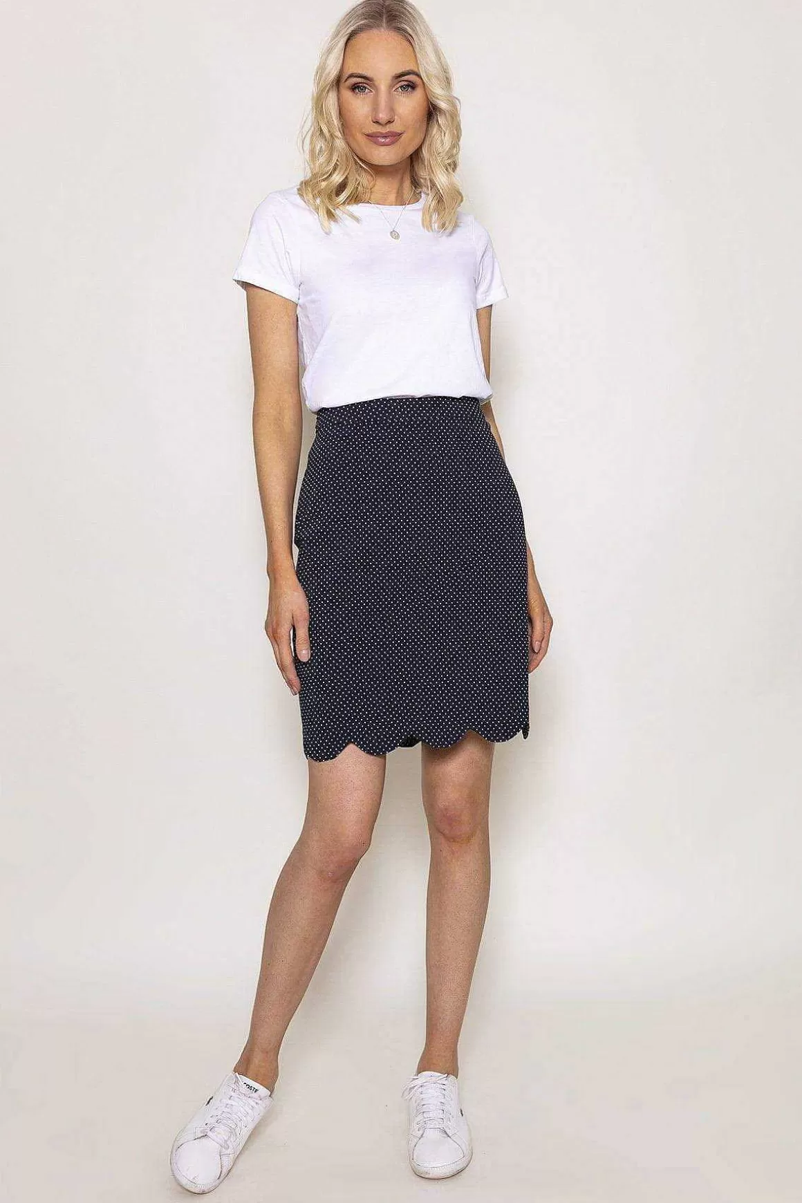 Kelly & Grace Weekend Scallop Hem Skirt In Navy Fashion