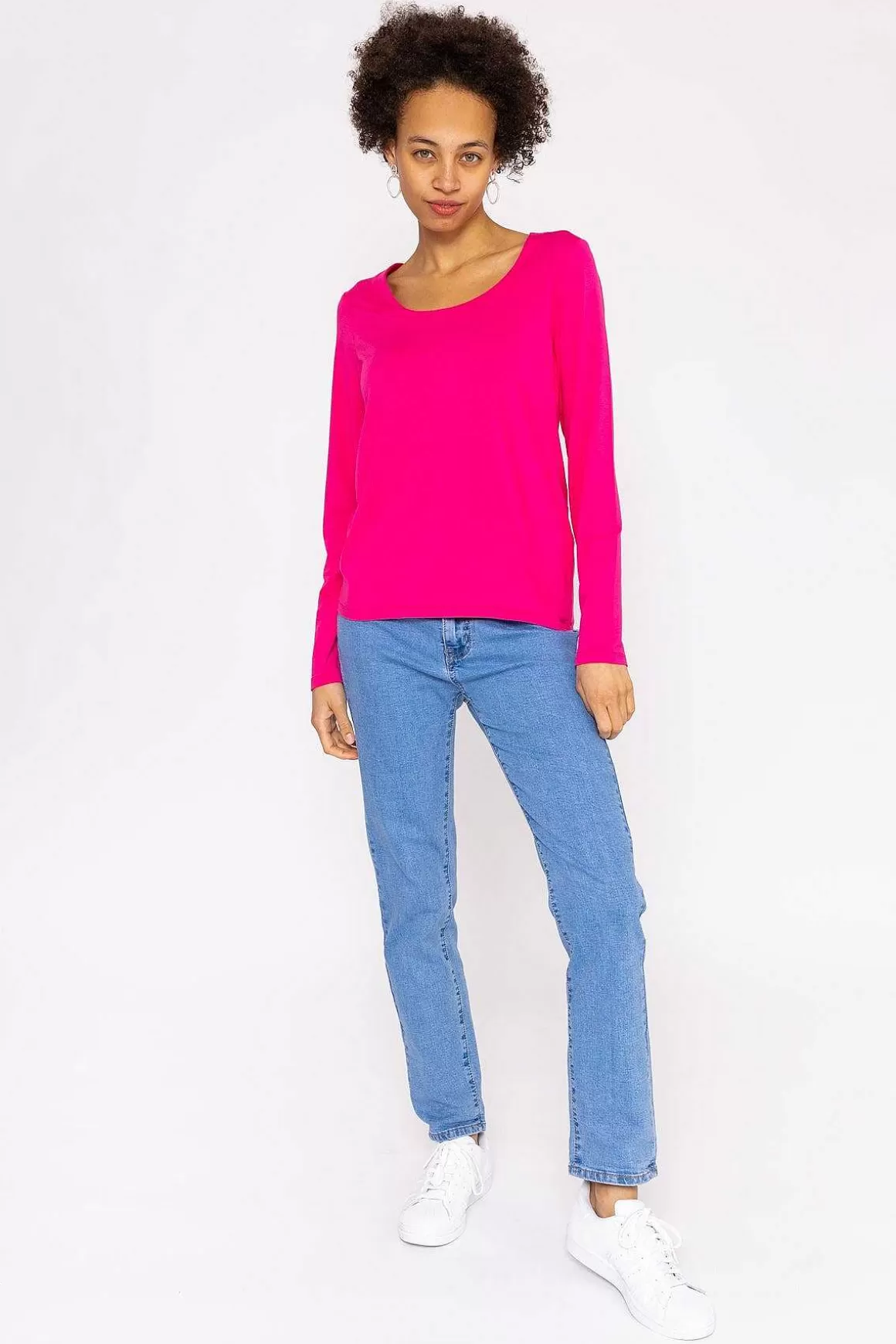 Kelly & Grace Weekend Scoop Neck Tee In Pink Outlet