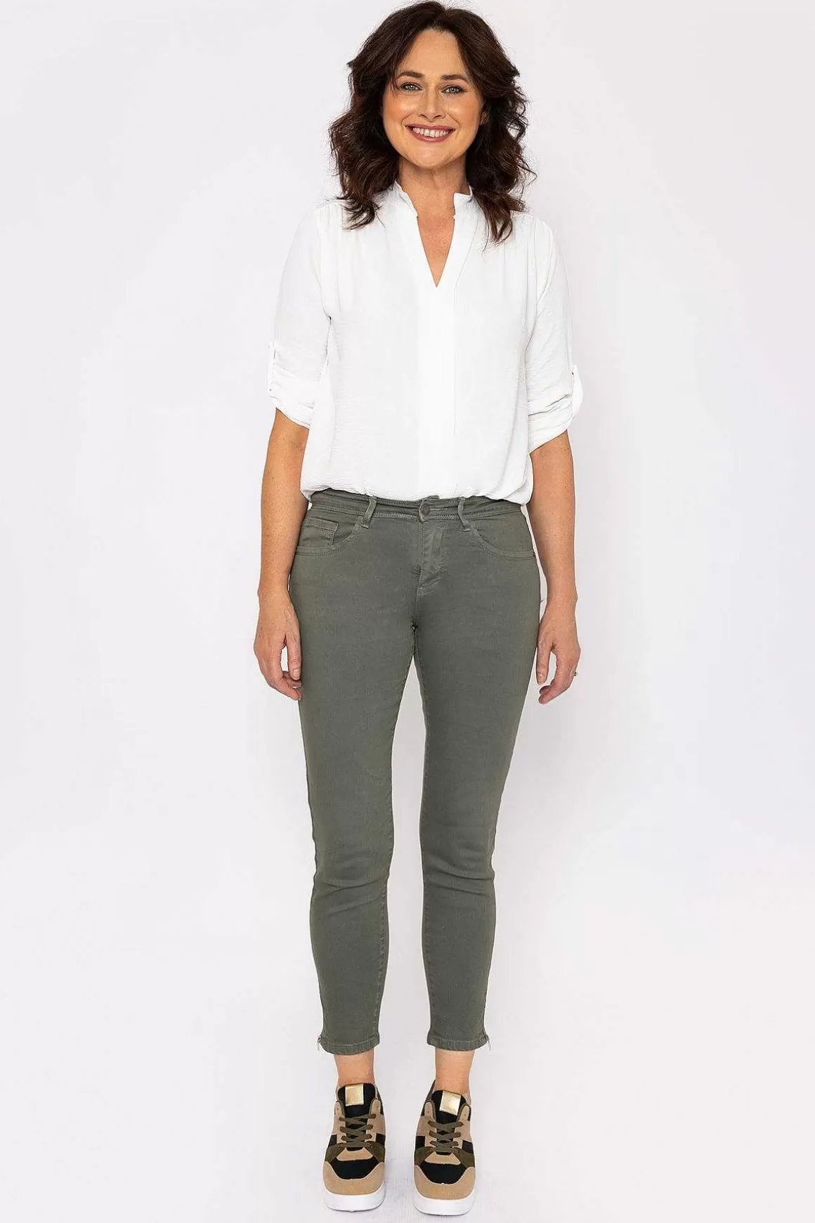 J'aime la Vie Short Zip Jeans In Khaki Store