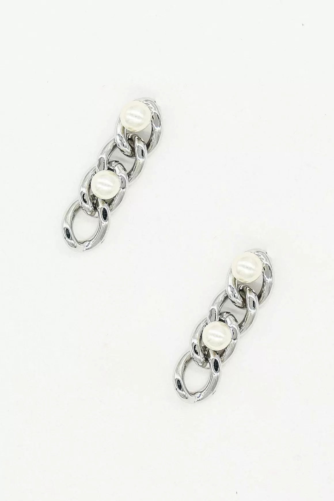 Joularie Triple Link Earrings In Silver Shop