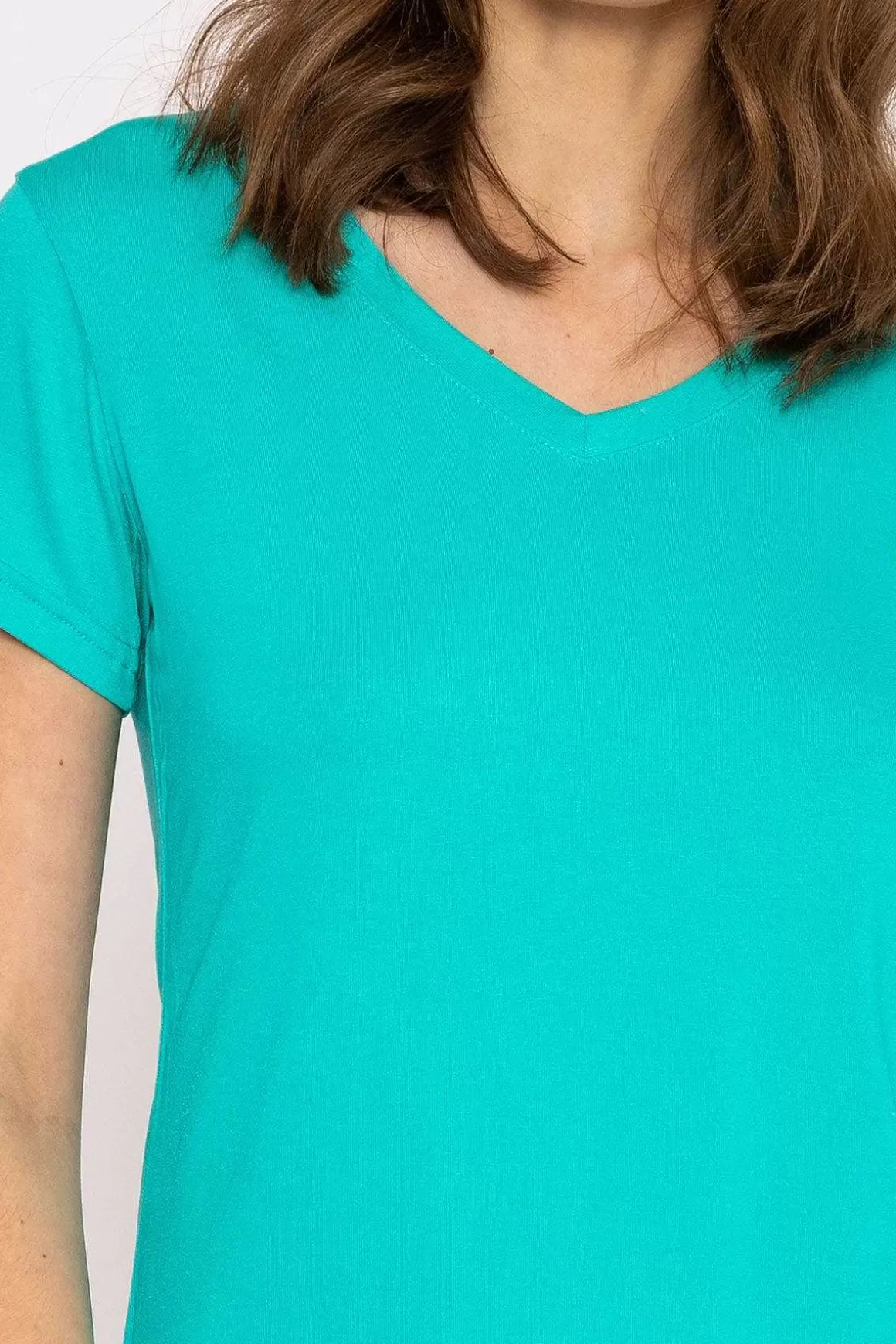 Kelly & Grace Weekend V Neck Tee In Aqua Hot