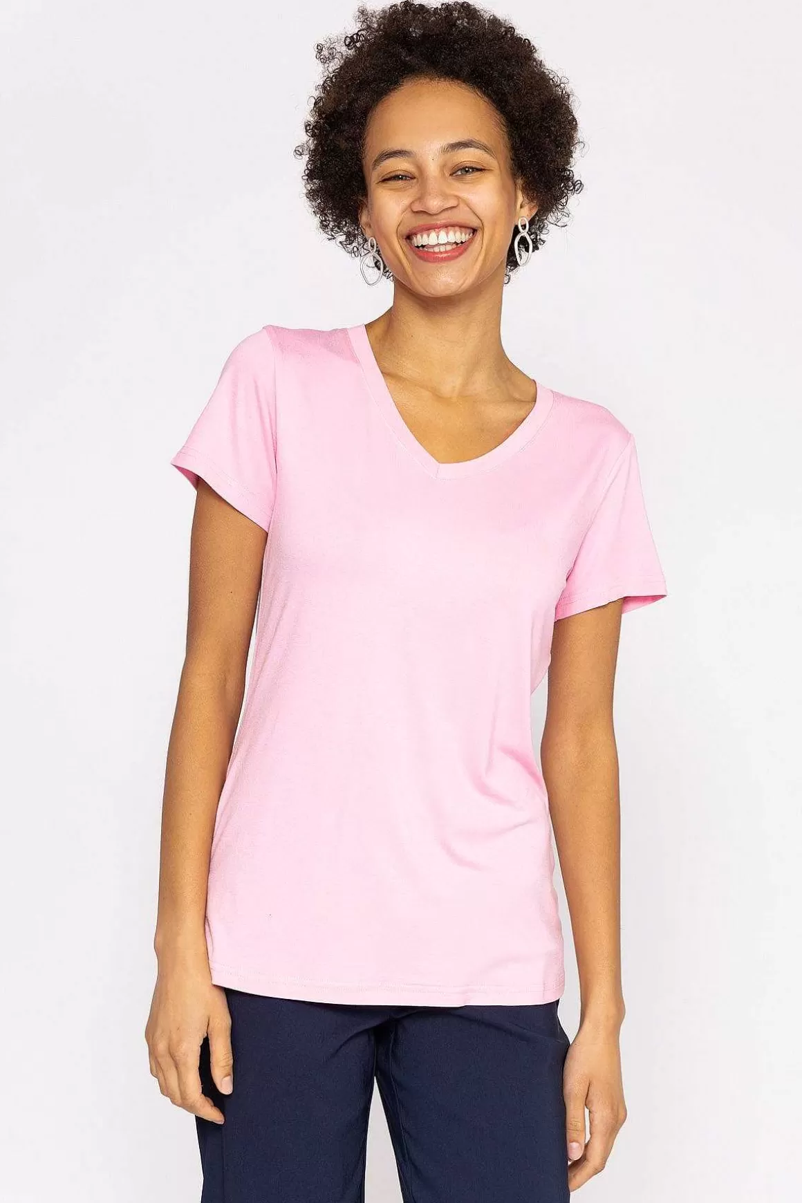 Kelly & Grace Weekend V Neck Tee In Blush Best