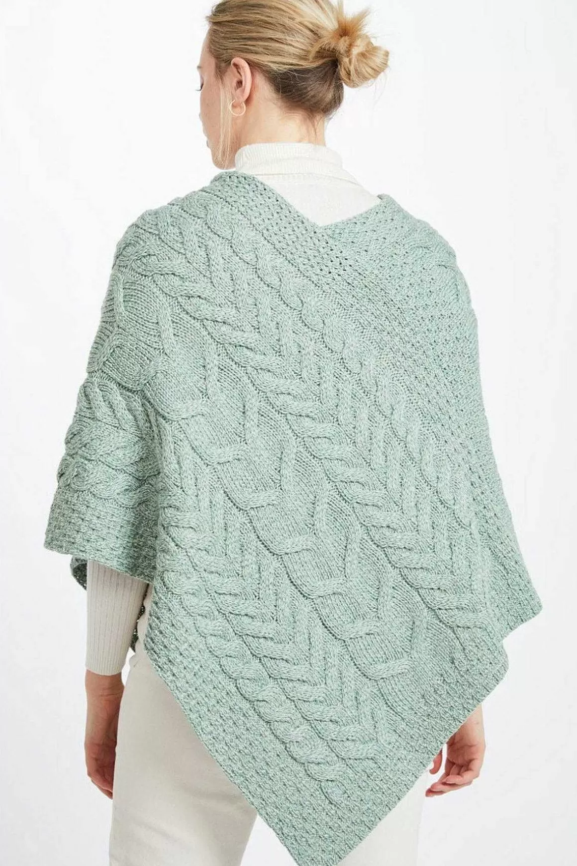 Aran Woollen Mills Women'S Super Soft Merino Wool Poncho In Mint Outlet